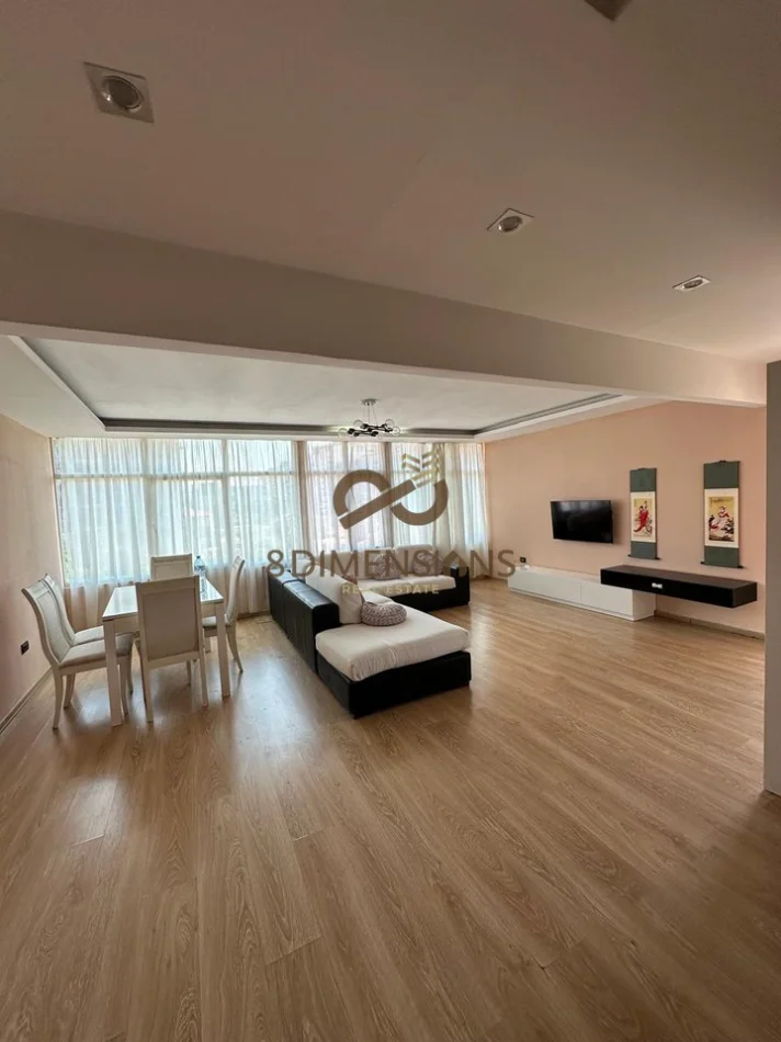 Tirane, jepet me qera apartament 2+1+Ballkon Kati 2, 140 m² 650 € (laprake)