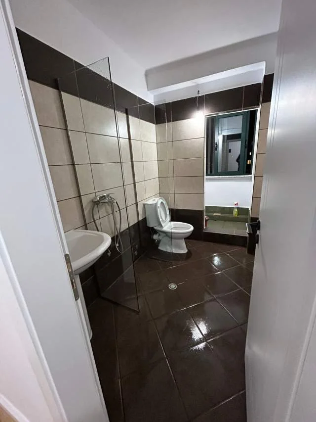 Tirane, shitet apartament Kati 4, 58 m² 88.000 Euro (Ali Dem)
