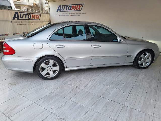 Tirane, shes makine Mercedes-Benz E-270 Viti 2004, 5.300 Euro