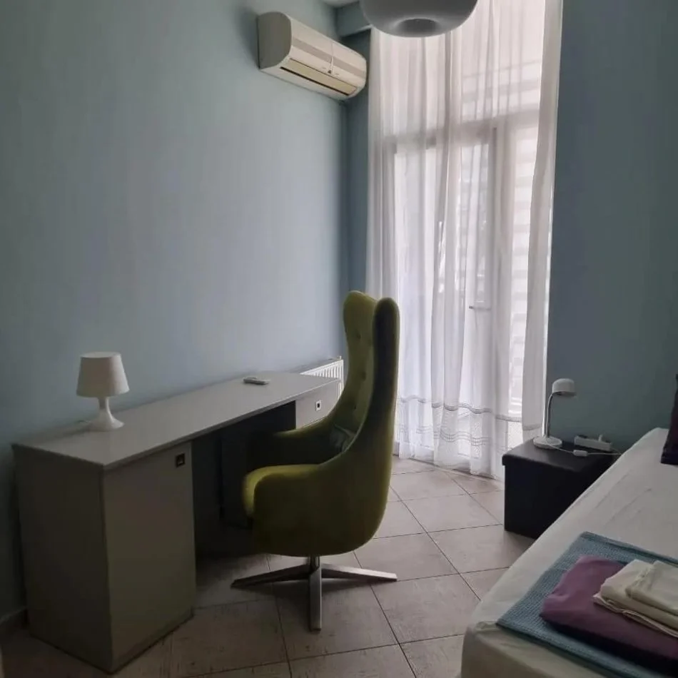 Tirane, jepet me qera apartament 2+1 Kati 2, 88 m² 800 € (Tish Daija - Komuna e Parisit)