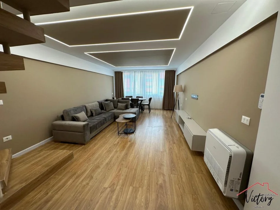 Tirane, jepet me qera apartament duplex 2+1 Kati 2, 100 m² 1.500 € 