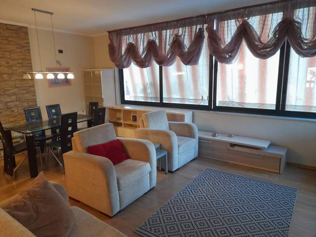 Shitet Apartament 3+1+2 tek Kopshti Zoologjik, 175.000 Euro