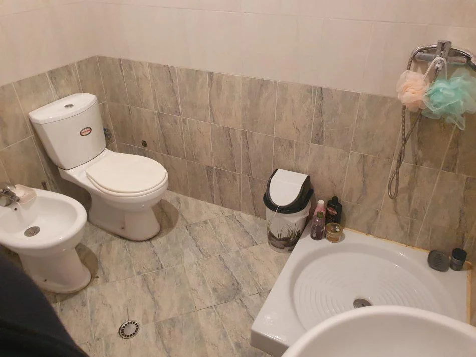 Tirane, jepet me qera apartament 2+1 Kati 3, 80 m² 550 € (Pazari i ri)