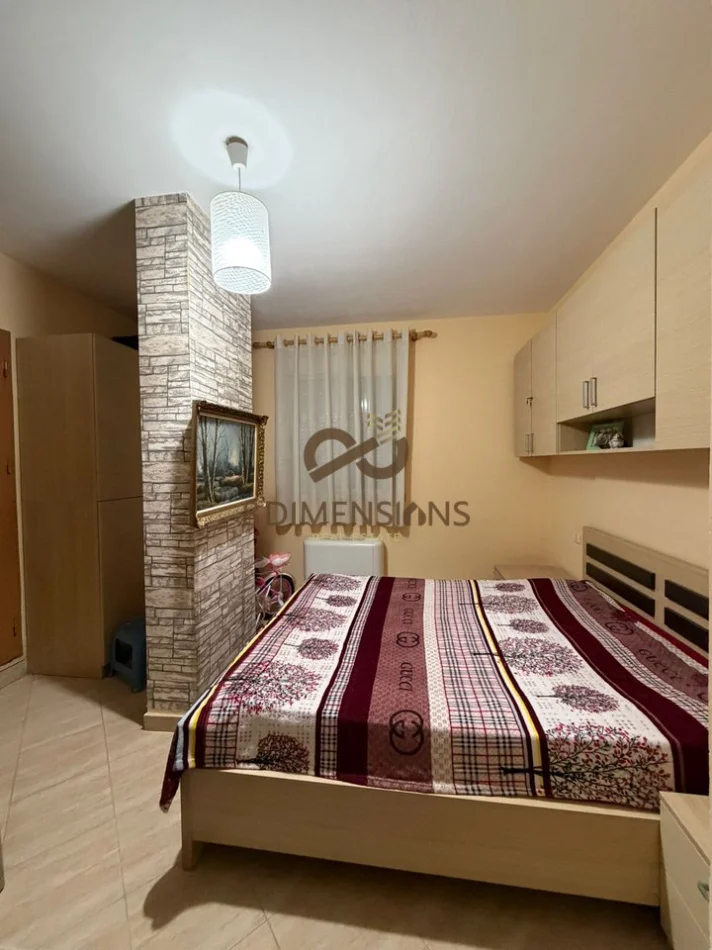 Tirane, shitet apartament 3+1+Ballkon Kati 5, 153 m² 285.000 € (fresk)
