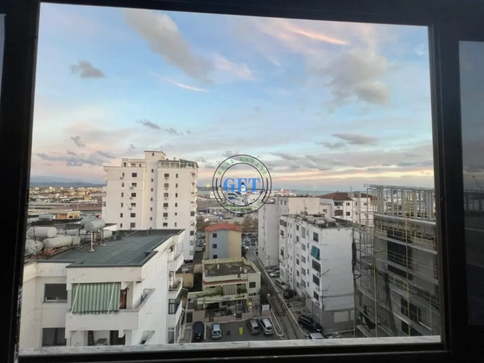 Durres, jepet me qera apartament 2+1 Kati 7, 114 m² 450 € (Flagship, Durres)