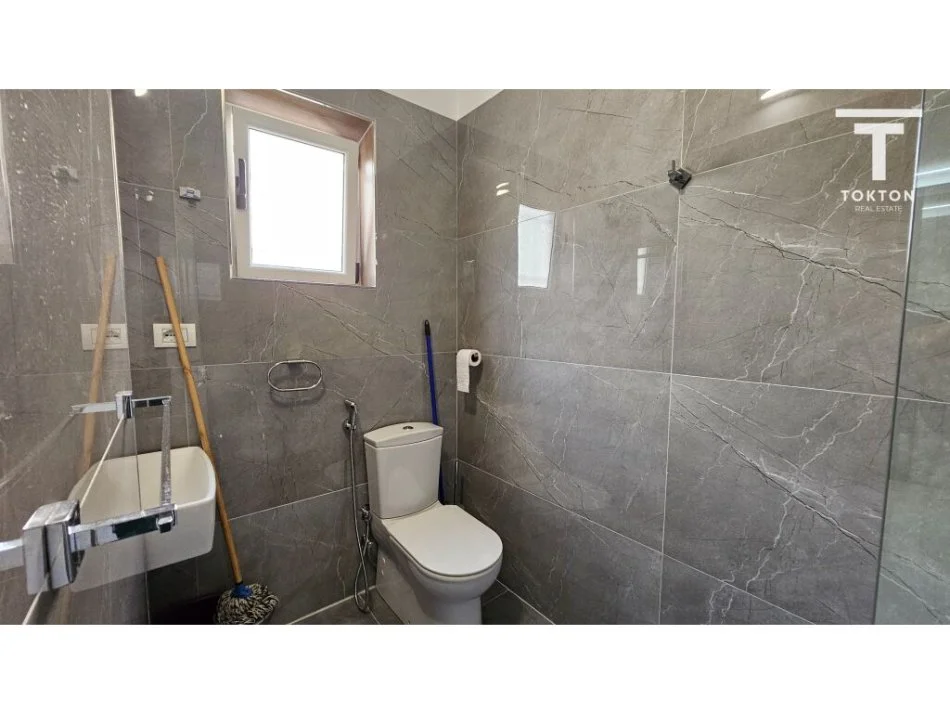 Sarande, shitet apartament 1+1 Kati 1, 42 m² 105.000 € 