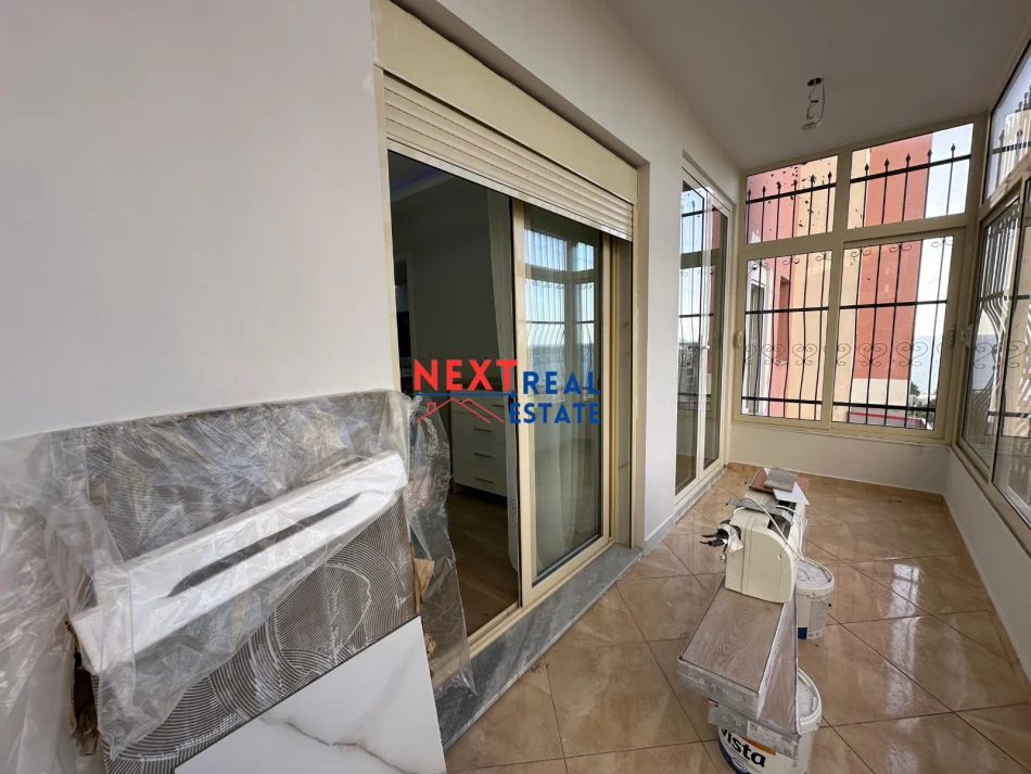 REZERVO PRONEN VETEM ME 500€! Vlore, shitet apartament 2+1+Ballkon, , 76 m² 190,000 € (Uje i Ftohte)