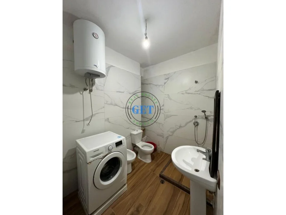 Durres, jepet me qera apartament 2+1 Kati 2, 95 m² 350 € (Plazh Iliria, Durres)