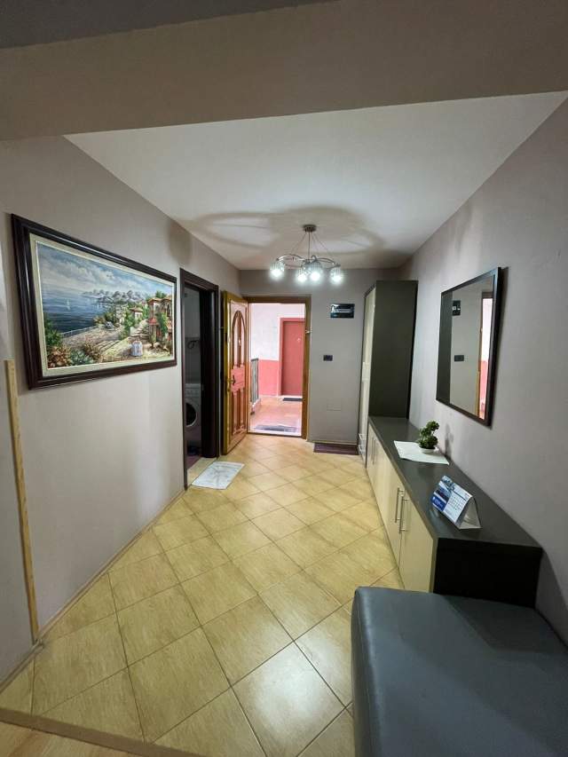 Tirane, jepet me qera apartament Kati 3, 110 m² 600 Euro (MINE PEZA)