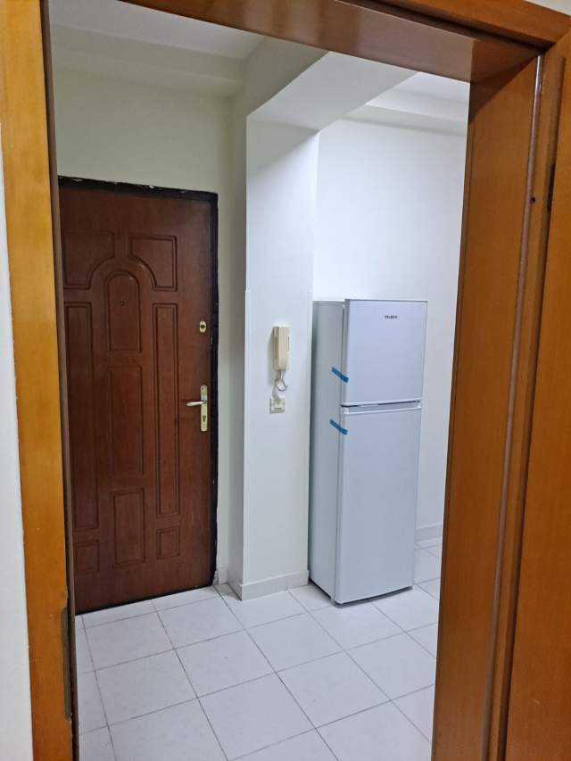 Tirane, jepet me qera apartament 1+1+A+BLK Kati 3, 80 m² 400 Euro (Rruga durrsit)