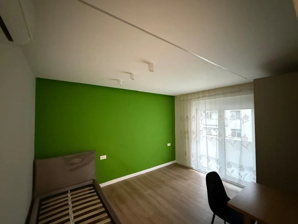 Tirane, jepet me qera apartament 2+1 Kati 3, 80 m² 850 € (RRUGA E KAVAJES)