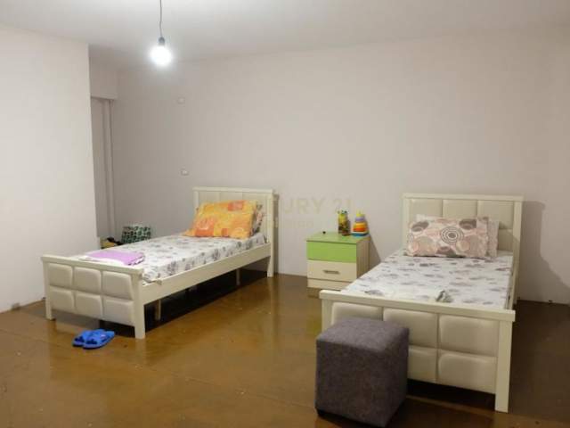 Tirane, shitet apartament duplex 3+1+A+BLK Kati 1, 123 m² 123.000 Euro (Selite)