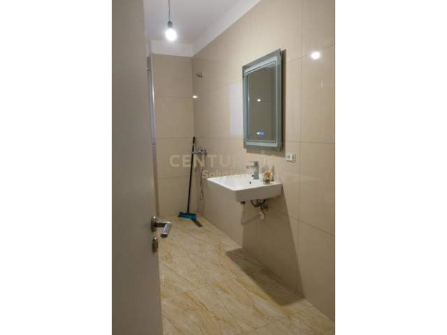 Tirane, shitet apartament duplex 3+1+A+BLK Kati 1, 123 m² 123.000 Euro (Selite)