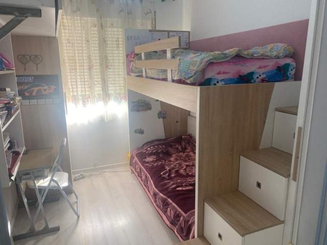 Tirane, jepet me qera apartament 2+1+BLK Kati 3, 80 m² 35.000 Leke (rruga Baftiar Lico)