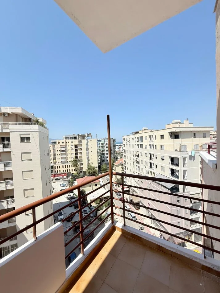 Vlore, jepet me qera apartament 1+1+Ballkon , 60m² 500 € (Lungomare Vlore)