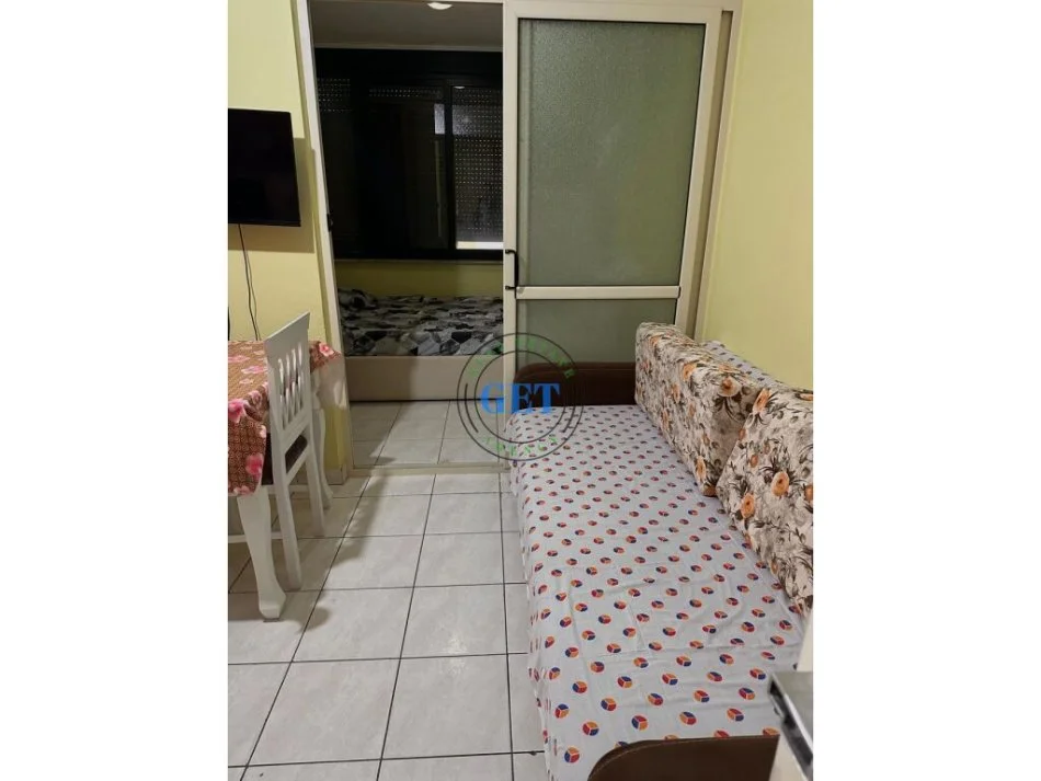 Durres, jepet me qera garsonier Kati 2, 42 m² 250 € (Shkembi I Kavajes, Durrës)