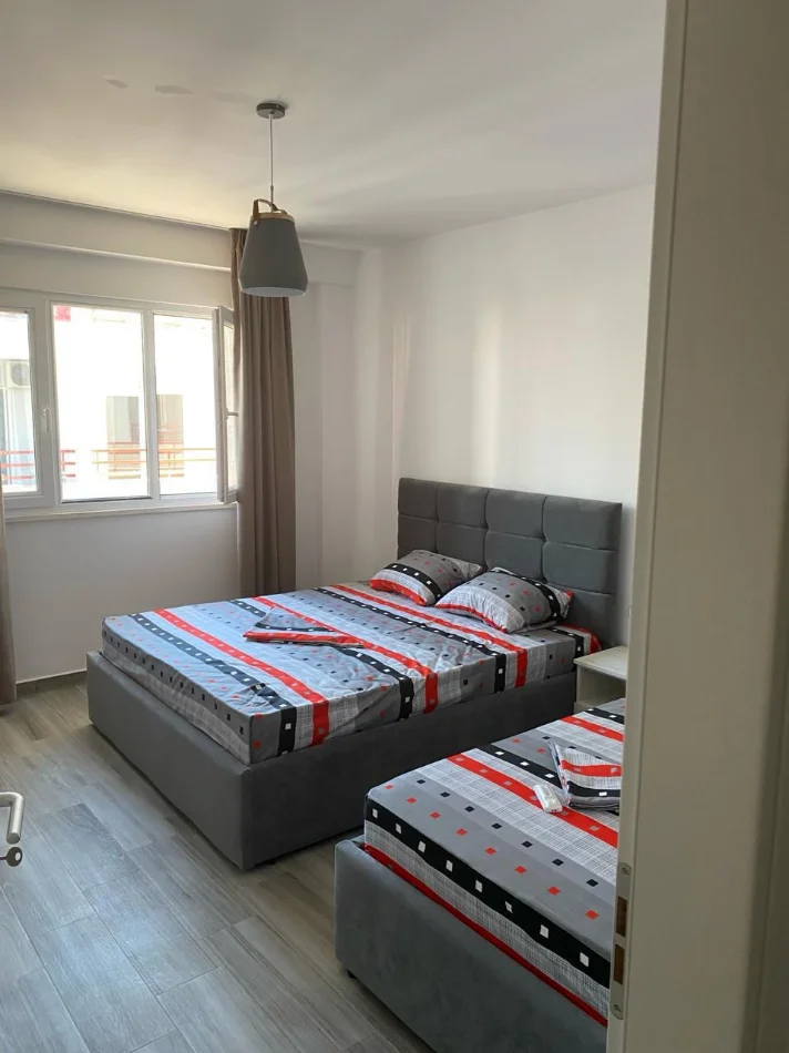 Kavaje, shitet apartament 1+1 Kati 3, 68 m² 88.400 € (Mali i Robit)