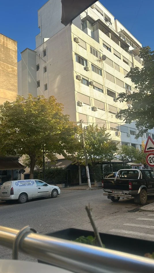 Durres, shes 2+1+Aneks+Ballkon Kati 4, 130.000 € (KOPSHTI SOTIR NOKA)