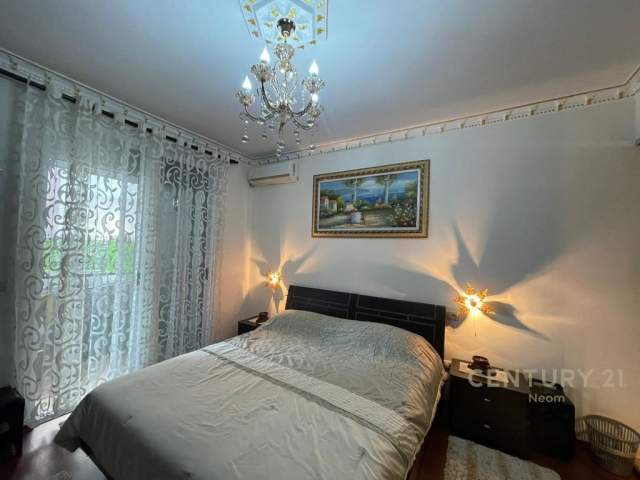 Tirane, shitet apartament 2+1 Kati 1, 109 m² 185.000 Euro (Rruga Peti)