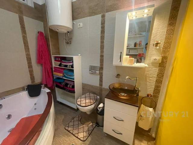 Tirane, shitet apartament 2+1 Kati 1, 109 m² 185.000 Euro (Rruga Peti)