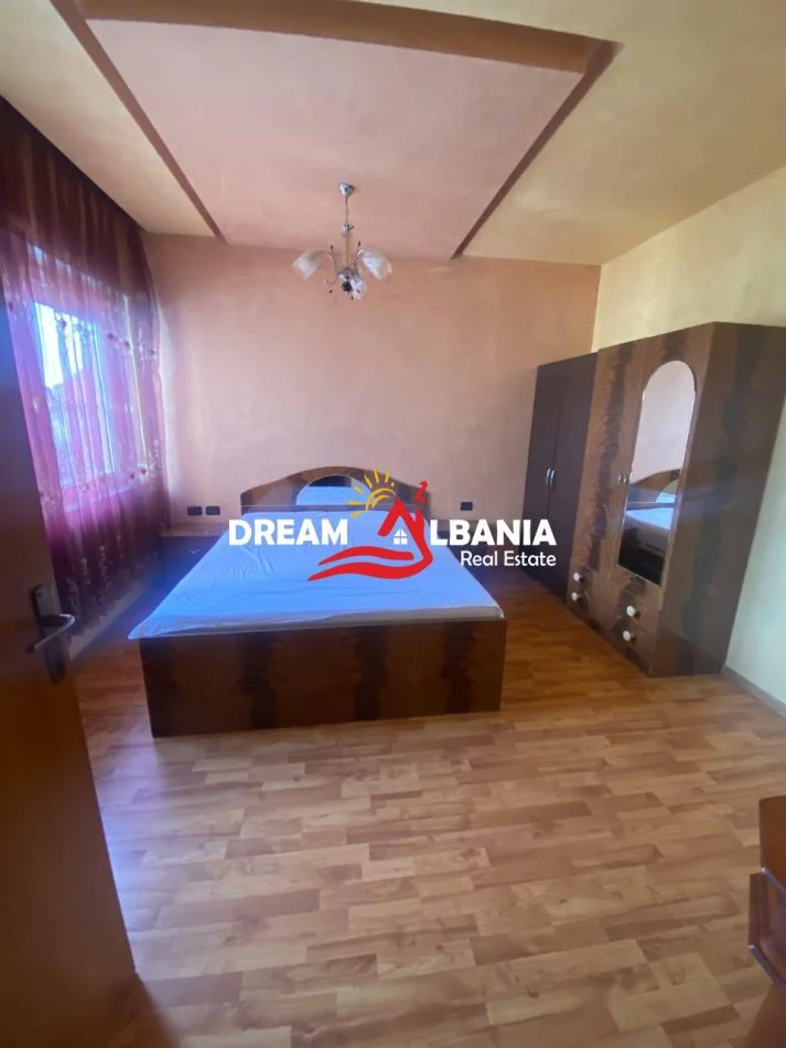 Tirane, jepet me qera apartament 3+1 Kati 11, 171 m² 800 € (ne zonen e Brrylit, prane “Maternitetit te Ri”)