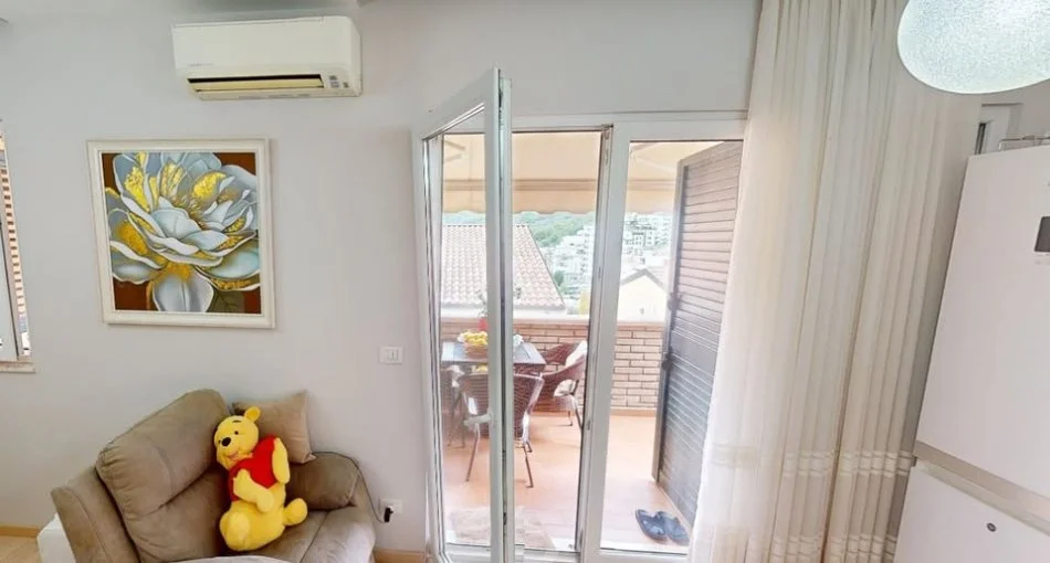 Tirane, shitet apartament , 142 m² 250.000 € (Liqeni i thate)