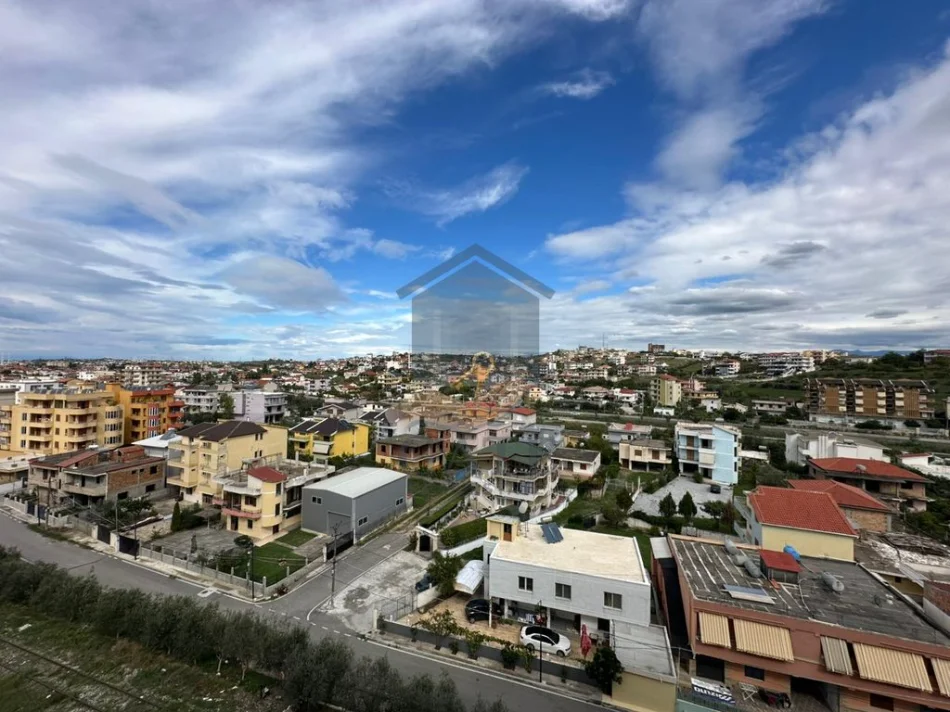 Durres, shitet apartament 1+1+Ballkon Kati 7, 55 m² 66.000 € (Plazh Iliria)