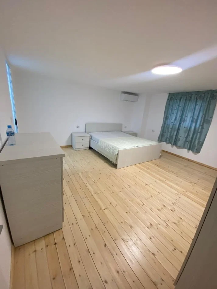 Tirane, jepet me qera apartament duplex 1+1 Kati 0, 84 m² 60.000 € (Rruga thoma Goxhaj)