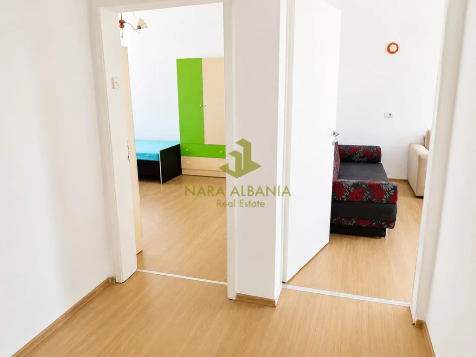 Tirane, jepet me qera 1+1 , 