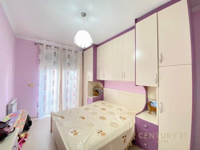 Tirane, jepet me qera apartament 2+1+BLK Kati 2, 128 m² 500 Euro