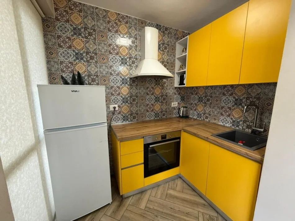 Tirane, shitet apartament 1+1 Kati 4, 51 m² 155.000 € (21 Dhjetori)