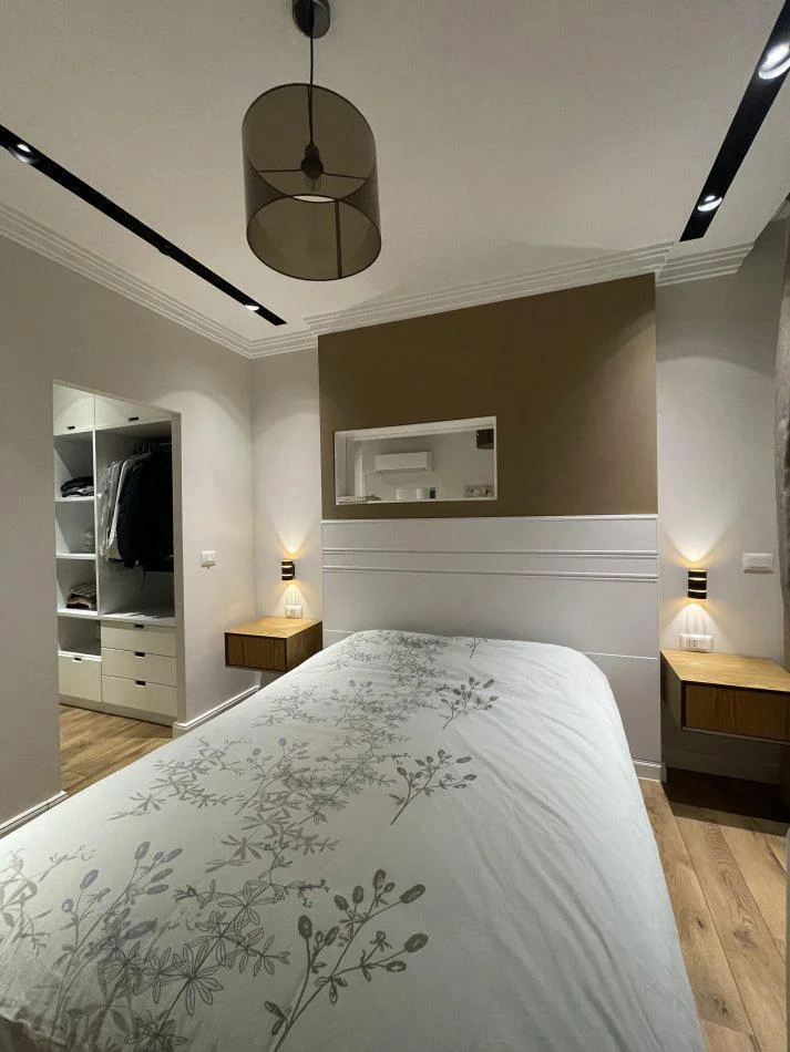 Tirane, jepet me qera apartament 2+1+Ballkon Kati 3, 83 m² 750 € (rruga Arkitekt Kasemi)