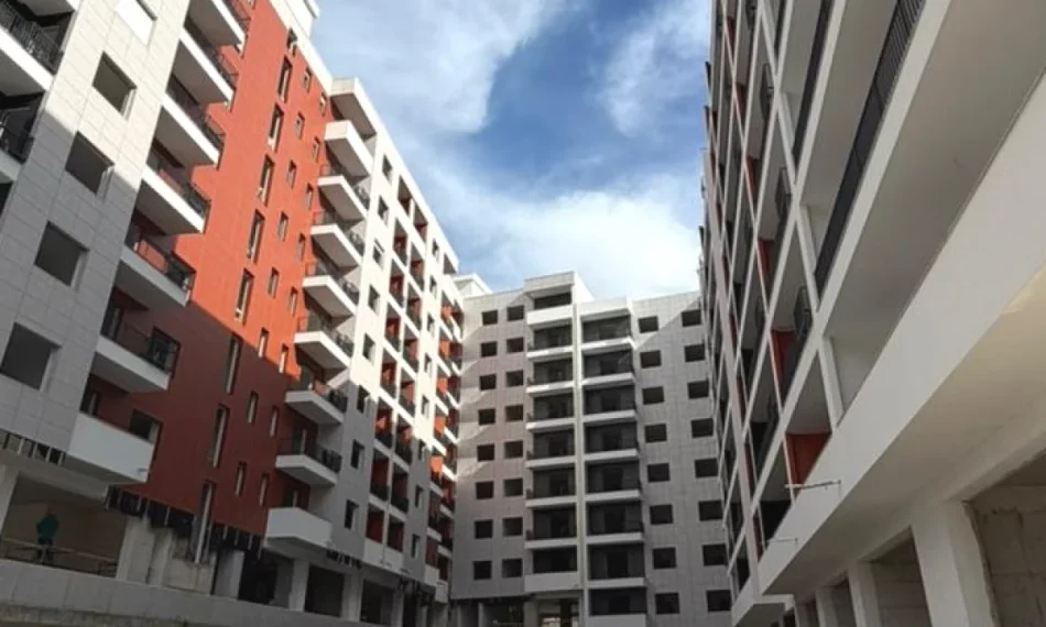 Tirane, shitet apartament 2+1+Ballkon Kati 7, 126 m² 151.644 € (Paskuqan)