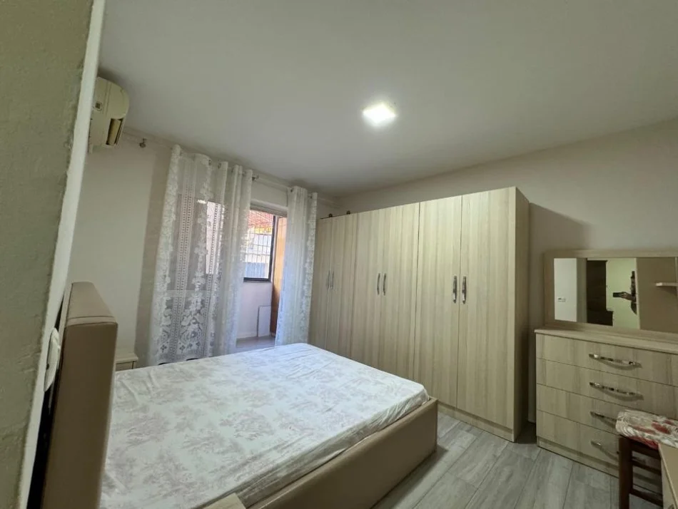 Tirane, shitet apartament 1+1 , 60 m² 147.000 €