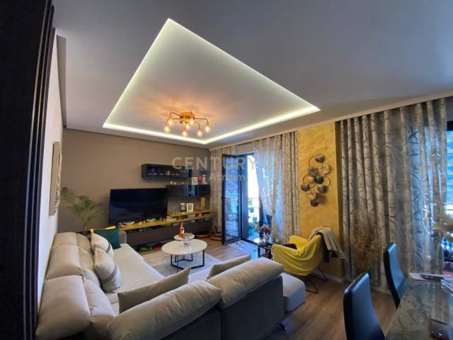 Tirane, jepet me qera apartament duplex 2+1+A+BLK Kati 8, 112 m² 1.500 Euro (Rruga e Kavajes)