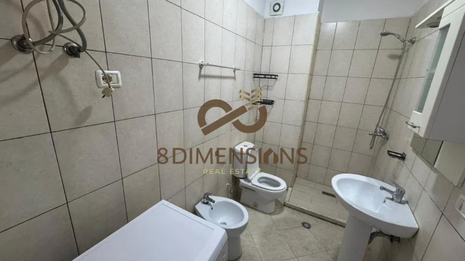 Tirane, shitet apartament 2+1+Ballkon Kati 7, 80 m² 125.000 € (astir)