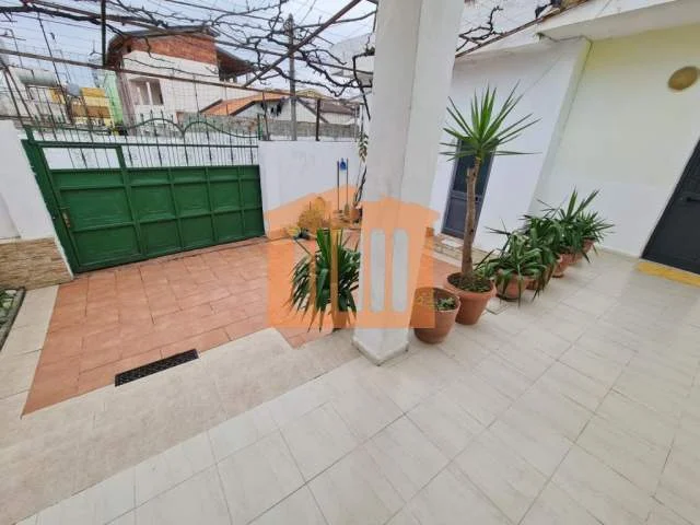 Durres, jepet me qera apartament 2+1+BLK Kati 0, 118 m² 250 Euro