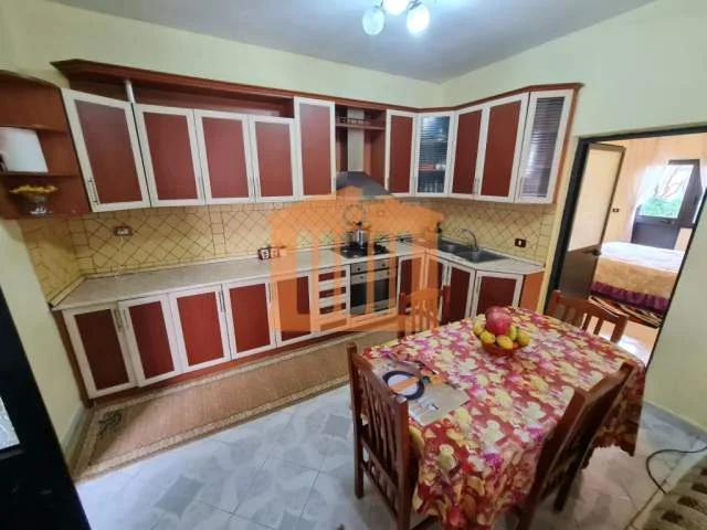 Durres, jepet me qera apartament 2+1+BLK Kati 0, 118 m² 250 Euro