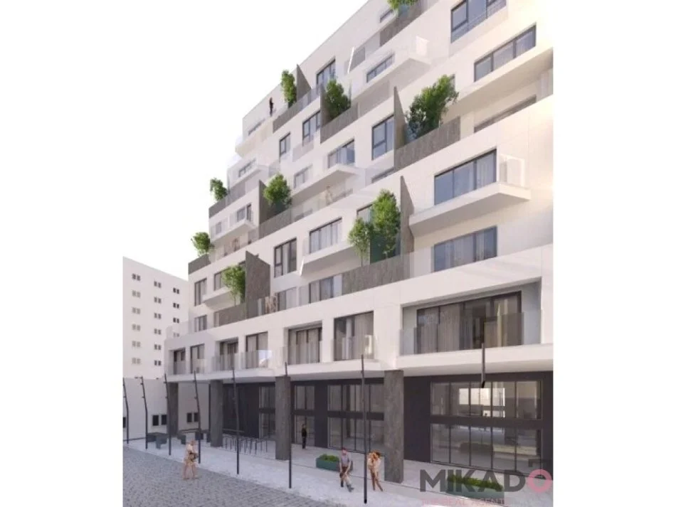 Shitet Apartament 2+1+2 tek rruga ''Qemal Stafa''!