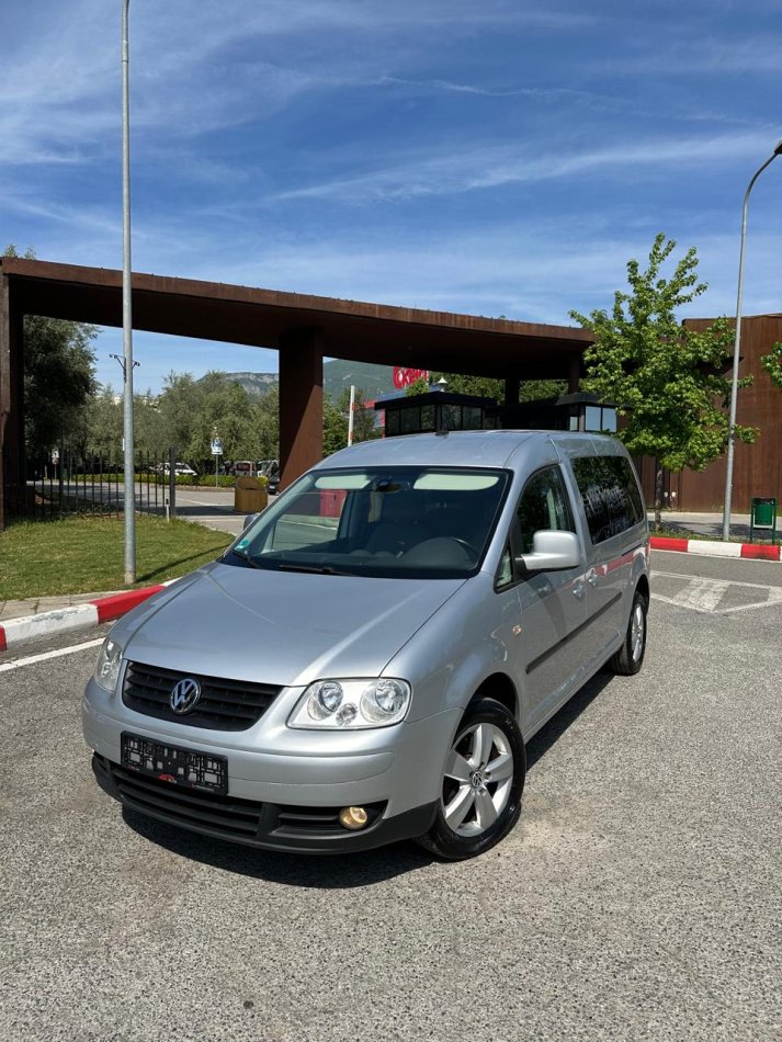 Tirane, shes makine VW CADDY MAX 1.9 Nafte, gri metalizato manuale Klima 225.000 km