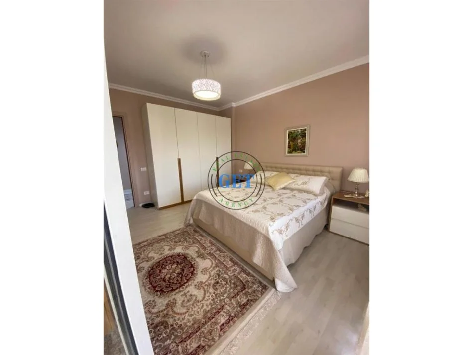 Durres, shitet apartament 2+1 Kati 6, 150.000 €