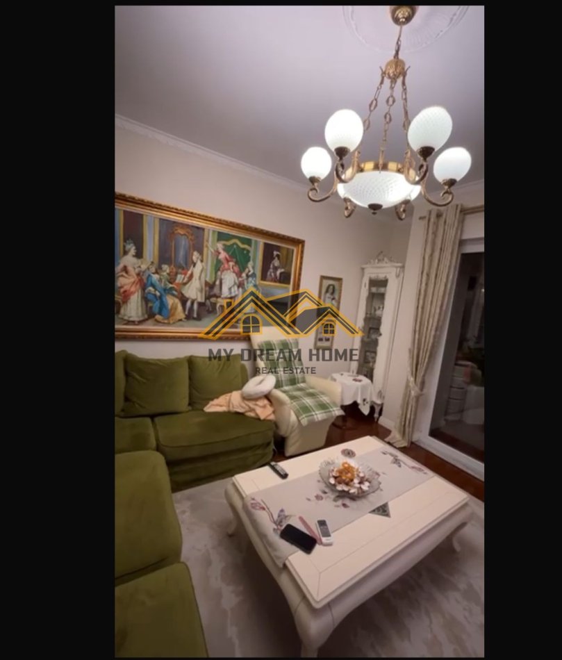 Durres, jepet me qera apartament 2+1 Kati 2, 100 m² 800 € 