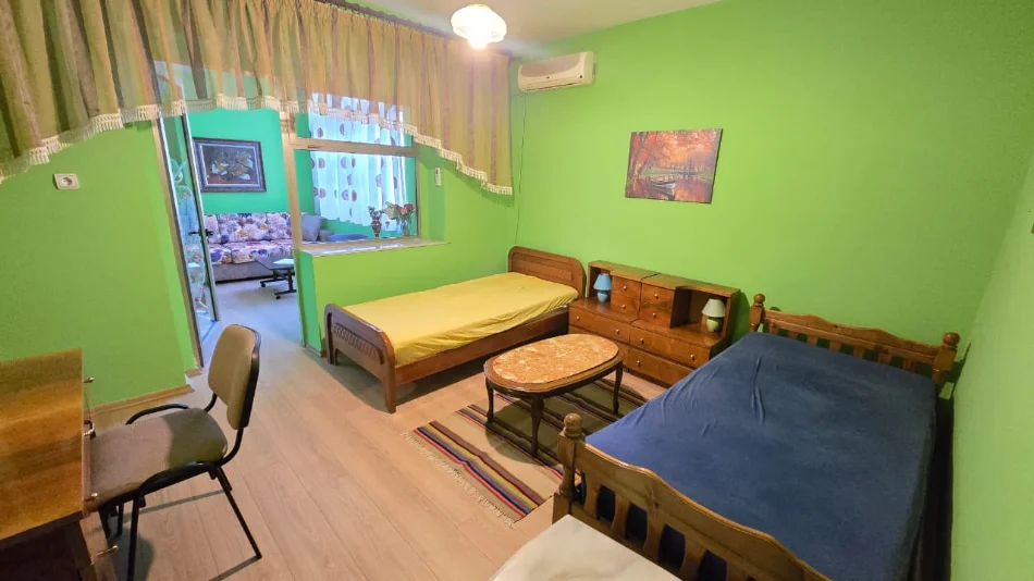 Tirane, jepet me qera apartament 2+1 Kati 3, 92 m² 1.000 € (Blloku)