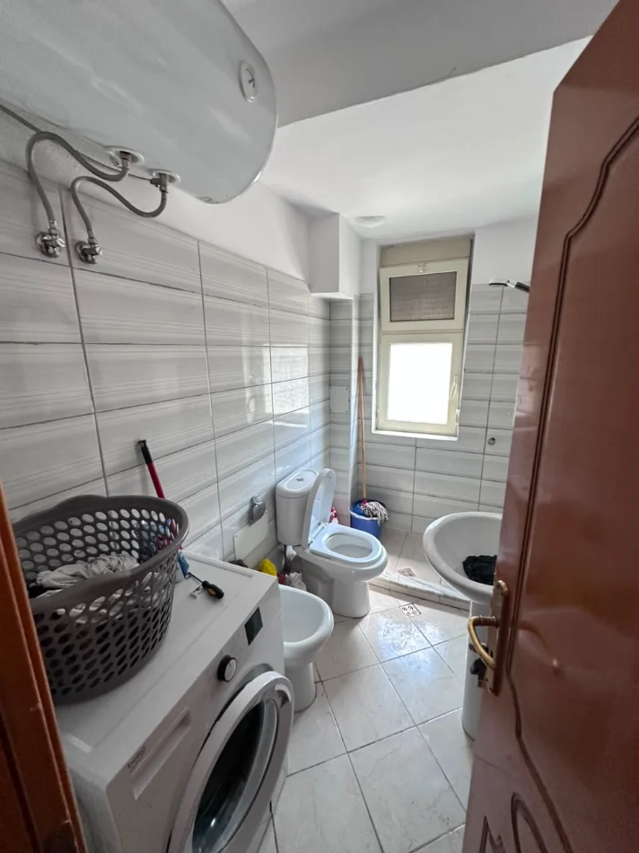 Durres, jepet me qera apartament 1+1+Ballkon Kati 2, 60 m² 320 € 