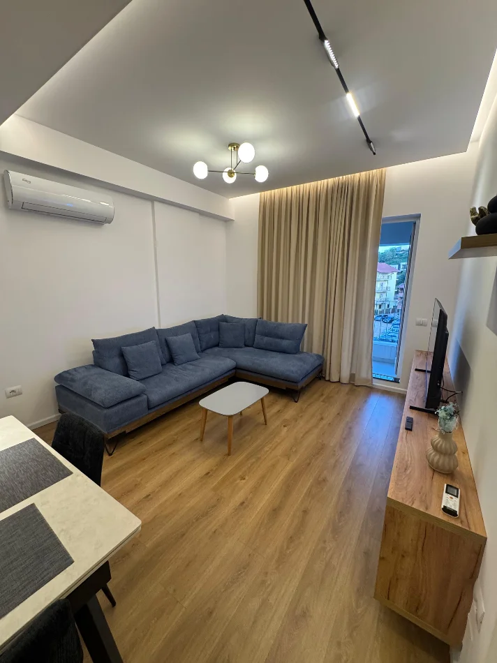 Tirane, jap me qera apartament 1+1+Ballkon Kati 6, 66 m² 420 € (Rruga Pasho Hysa)