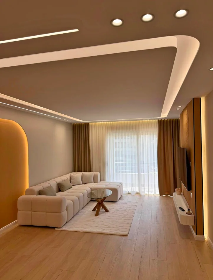 Tirane, shitet apartament 2+1 Kati 3, 107 m² 165.000 € (Astir)