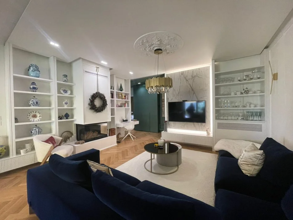 Tirane, shitet apartament 2+1, Kati 1, 100 m2 600,000 € (Herman gmeiner)