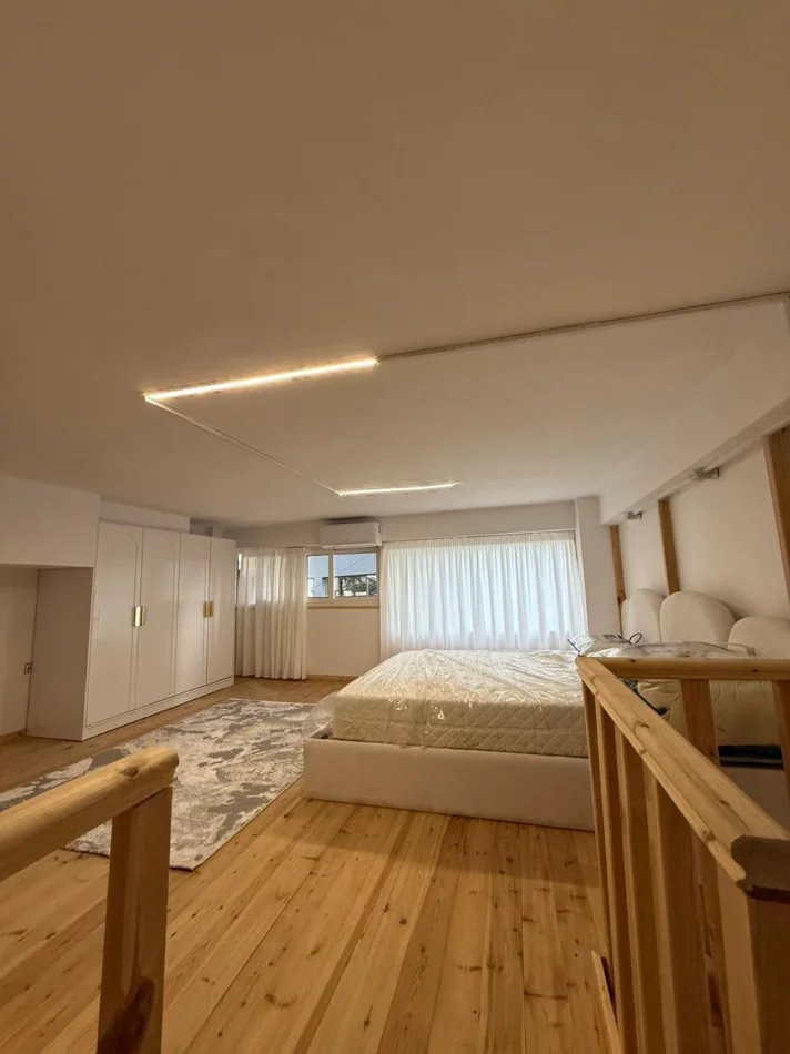 Tirane, jepet me qera apartament 1+1+Ballkon Kati 1, 70 m² 650 € (SELVIA)