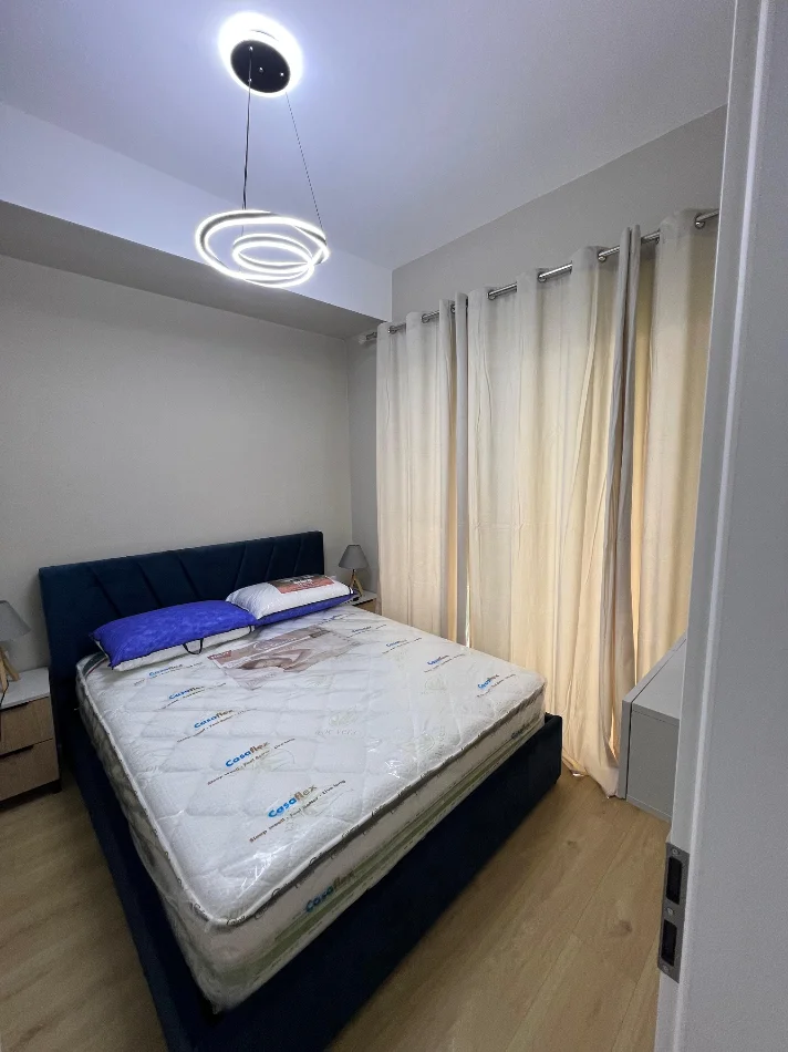 Tirane, jepet me qera apartament 1+1+Ballkon Kati 5, 50 m² 420 € (Rruga Pasho Hysa)
