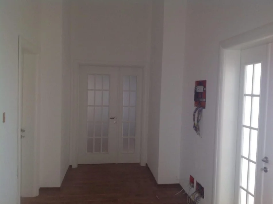 Durres, shitet apartament+verande | Penthouse 3+1 , 408 m² 500.000 € (RRUGA PORTIT DURRES!)